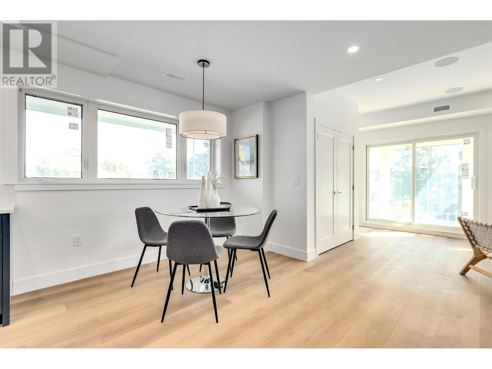 1 2796 Dundas Street, Vancouver, British Columbia  V5K 3Y6 - Photo 6 - R2811803