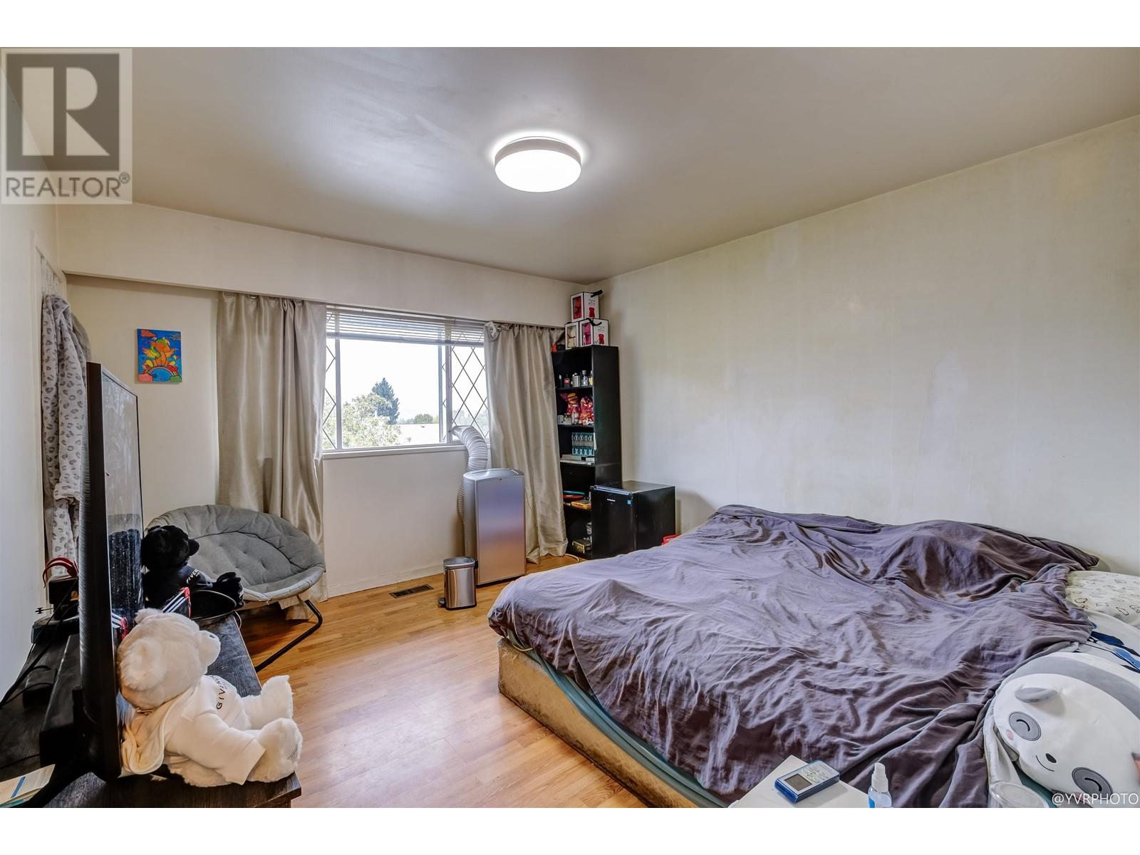 4579 Grassmere Street, Burnaby, British Columbia  V5G 2N8 - Photo 11 - R2826861