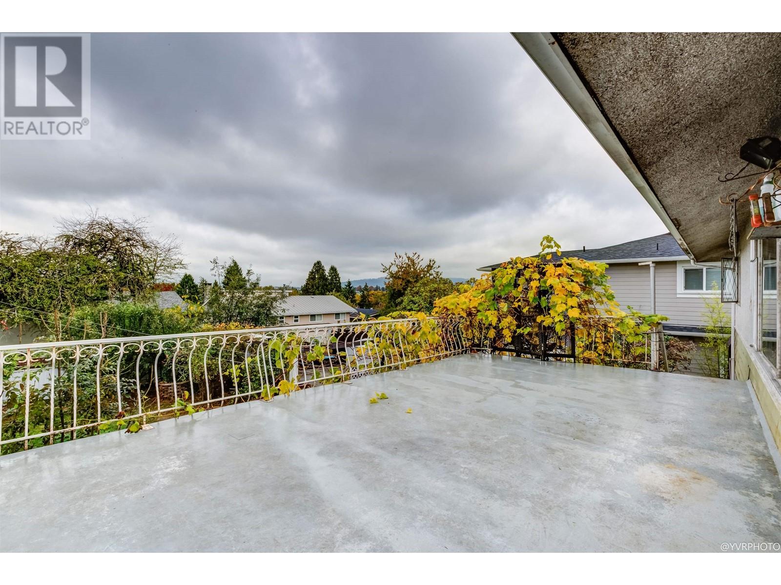 4579 Grassmere Street, Burnaby, British Columbia  V5G 2N8 - Photo 17 - R2826861