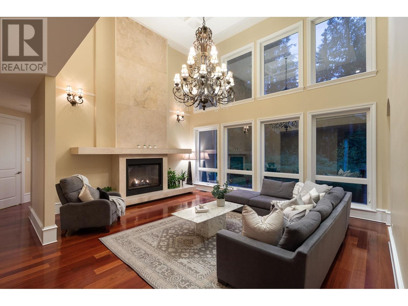 312 Forestview Lane, Anmore, British Columbia  V3H 0A3 - Photo 9 - R2827574