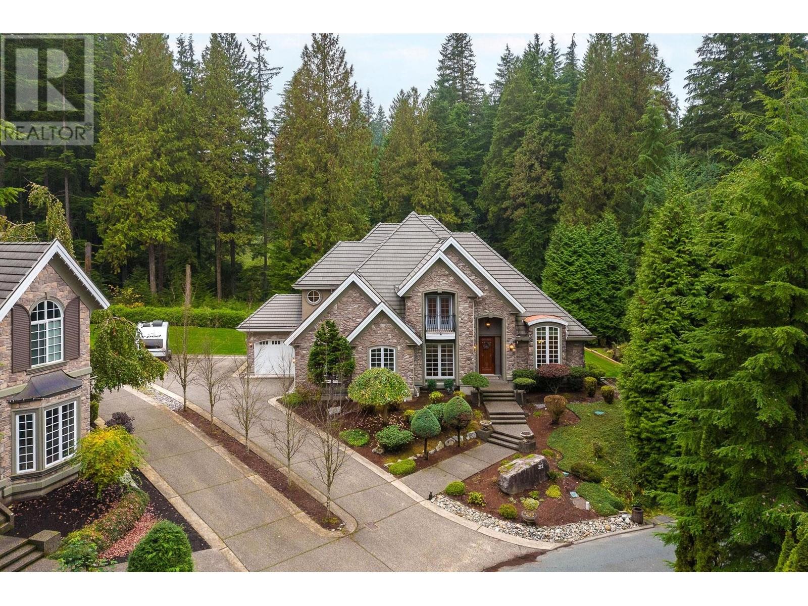 312 Forestview Lane, Anmore, British Columbia  V3H 0A3 - Photo 2 - R2827574