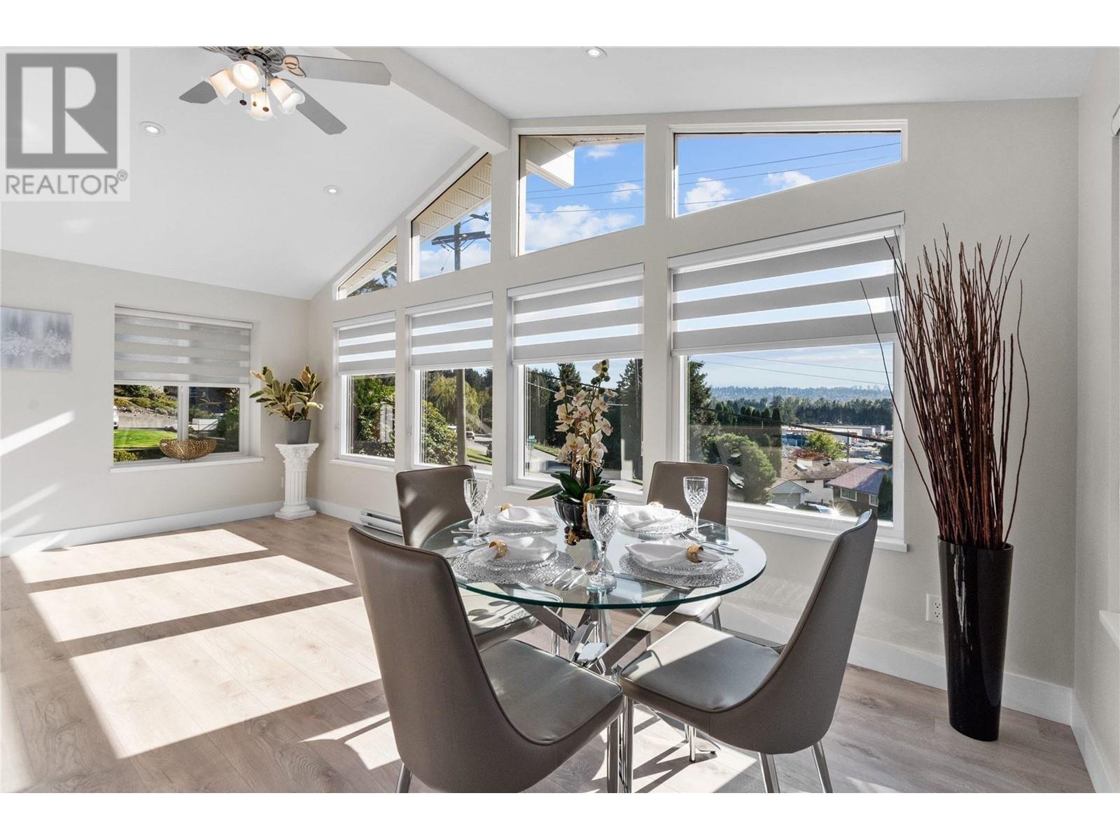 312 Laurentian Crescent, Coquitlam, British Columbia  V3K 1Y1 - Photo 11 - R2824607