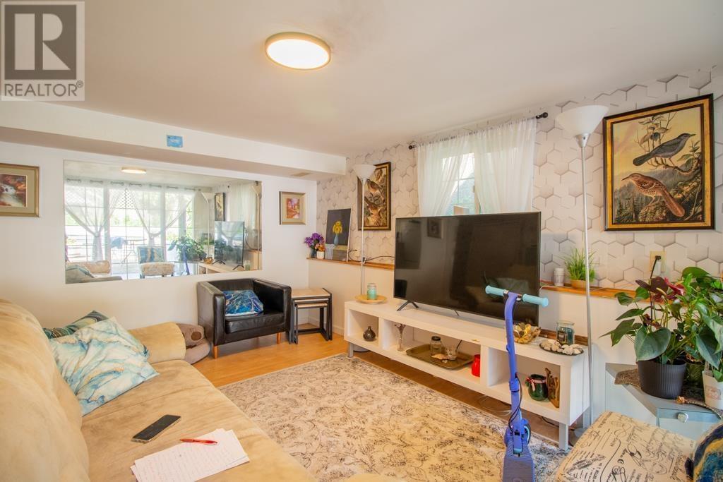 3949 W 23rd Avenue, Vancouver, British Columbia  V6S 1L1 - Photo 22 - R2827566