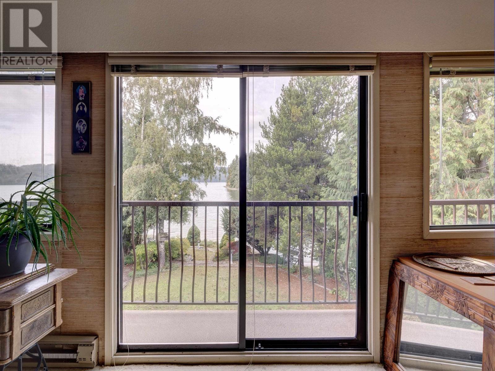 6315 Marmot Road, Sechelt, British Columbia  V7Z 0L2 - Photo 17 - R2808340