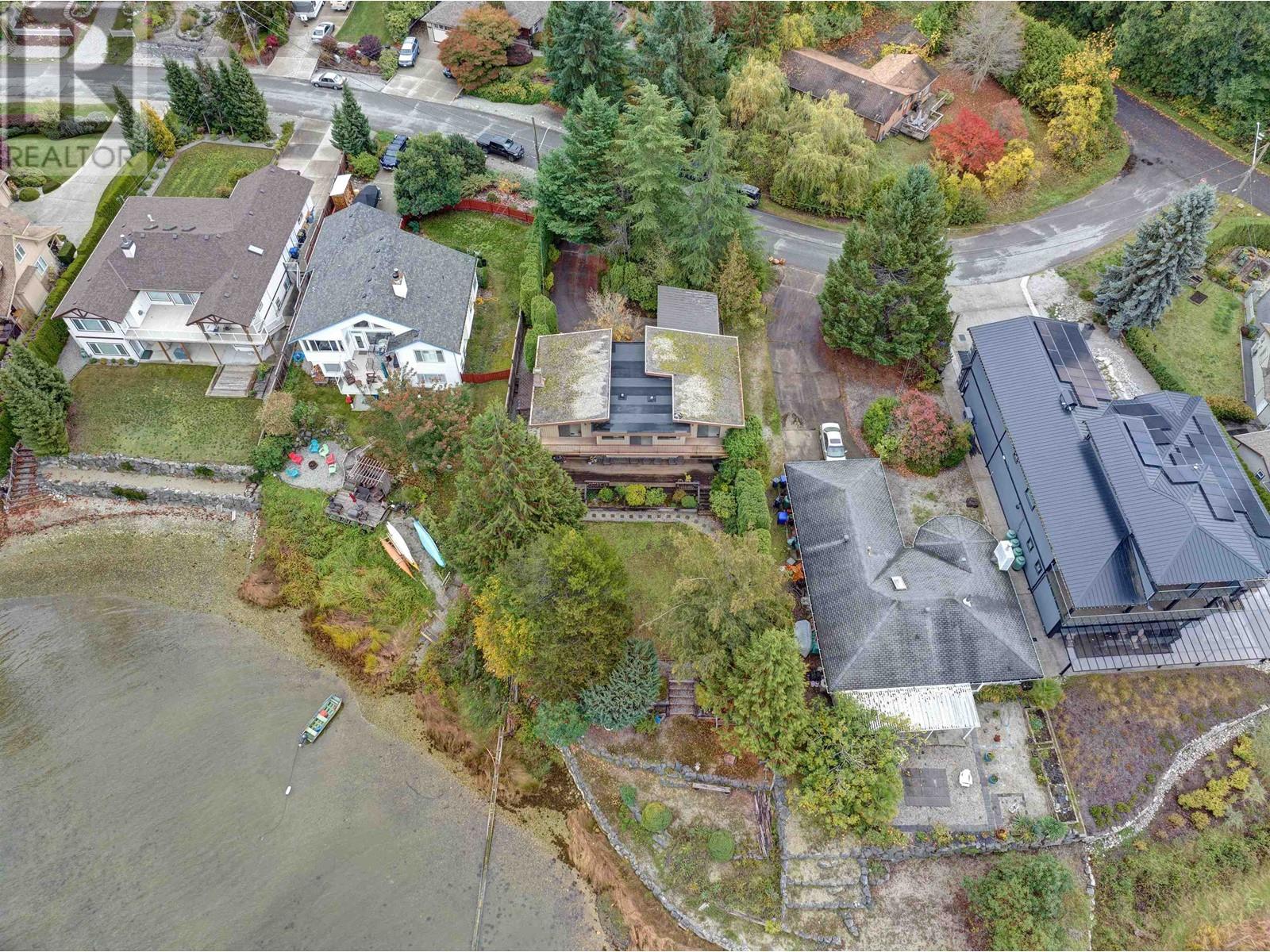 6315 Marmot Road, Sechelt, British Columbia  V7Z 0L2 - Photo 26 - R2808340