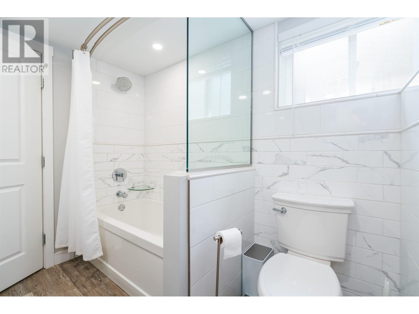 22070 Cliff Avenue, Maple Ridge, British Columbia  V2X 2L2 - Photo 29 - R2827806