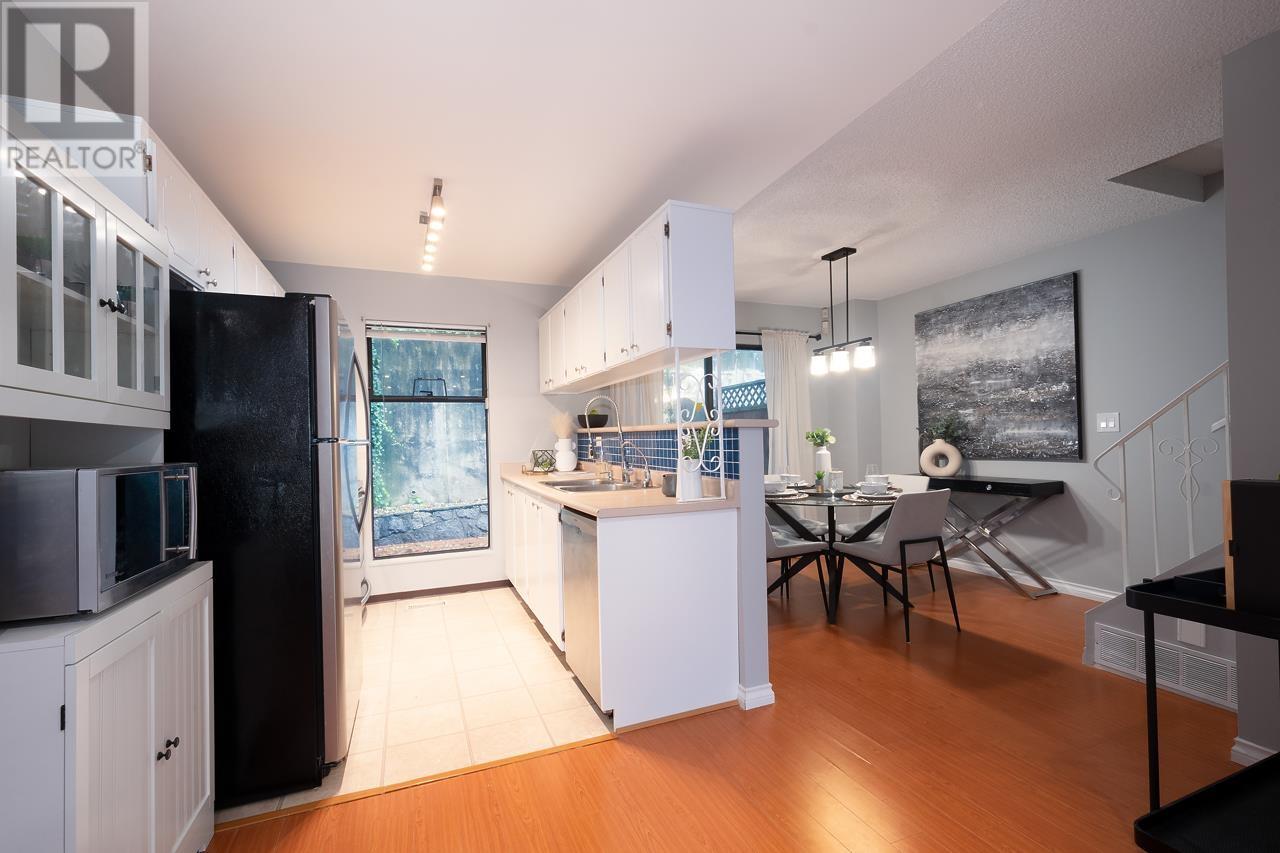 206 James Road, Port Moody, British Columbia  V3H 2S4 - Photo 15 - R2821741