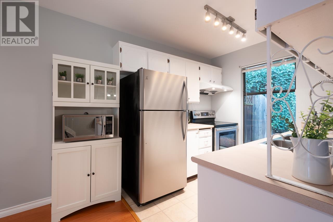 206 James Road, Port Moody, British Columbia  V3H 2S4 - Photo 17 - R2821741