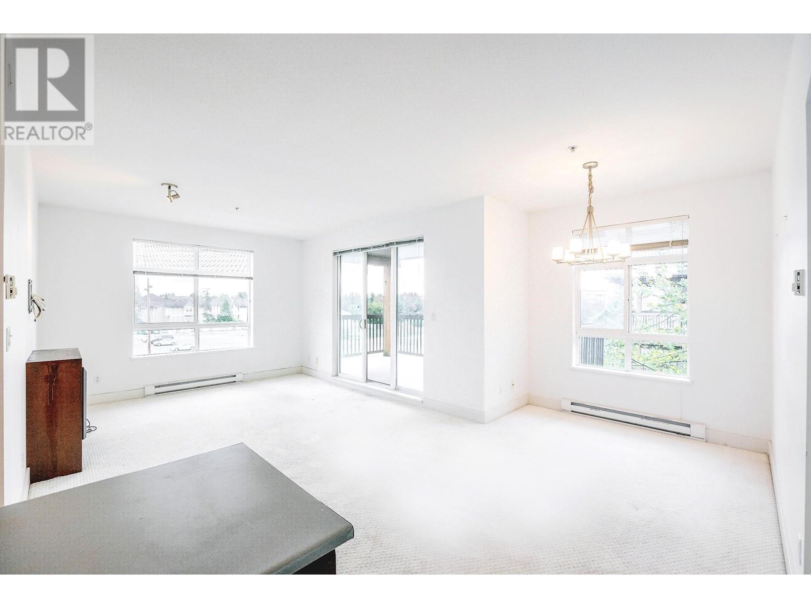 319 6033 Katsura Street, Richmond, British Columbia  V6Y 0B3 - Photo 2 - R2821500