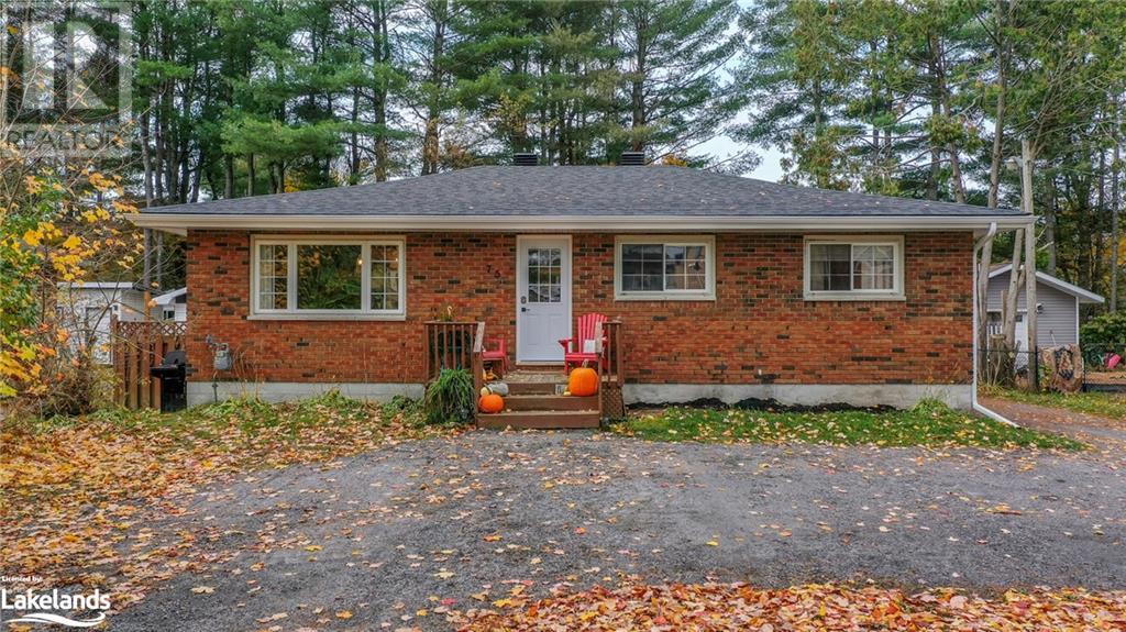 75 Pine Street, Bracebridge, Ontario P1L 1K8 (26214218) Bay