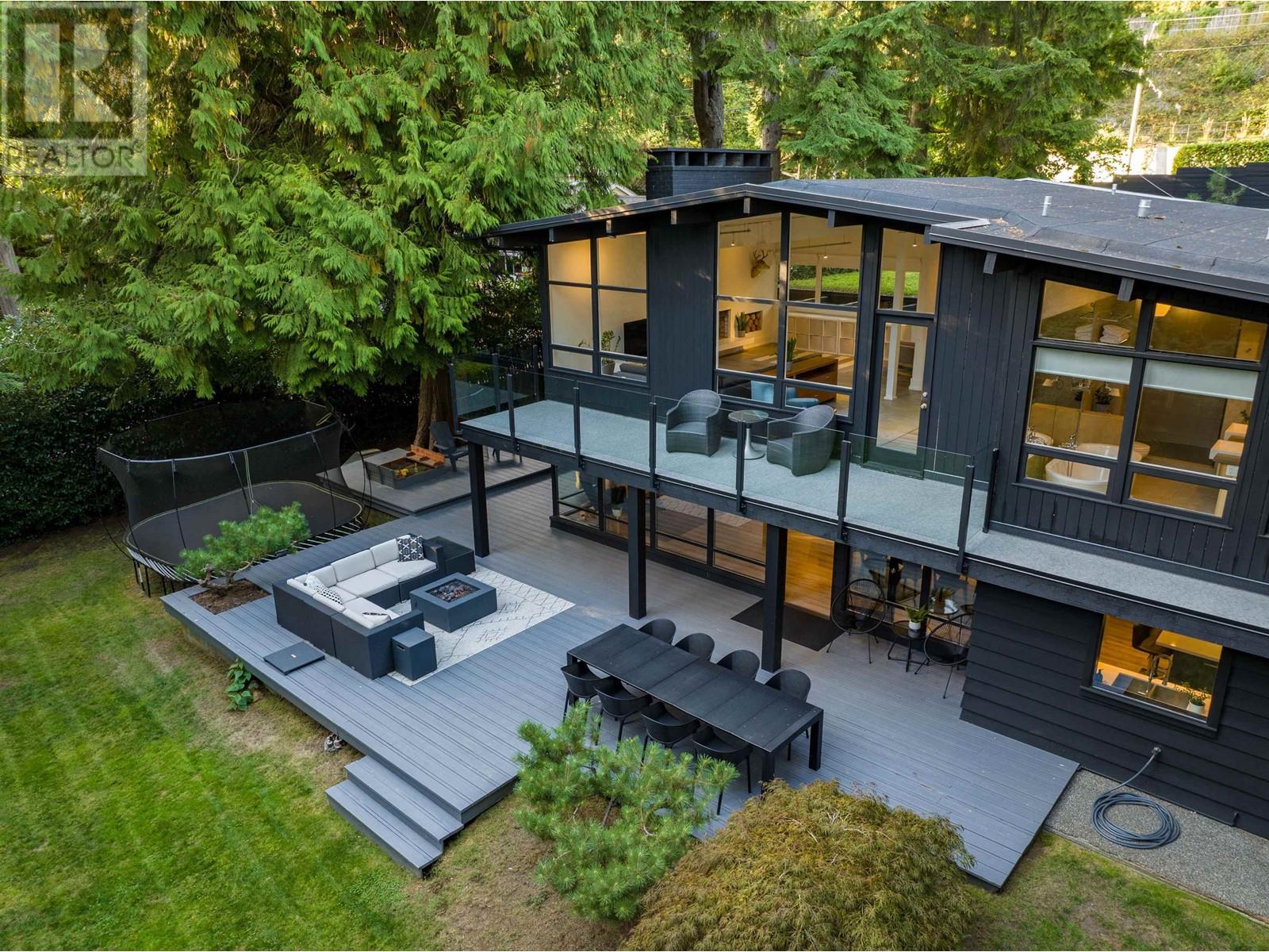 3380 WESTMOUNT ROAD, west vancouver, British Columbia