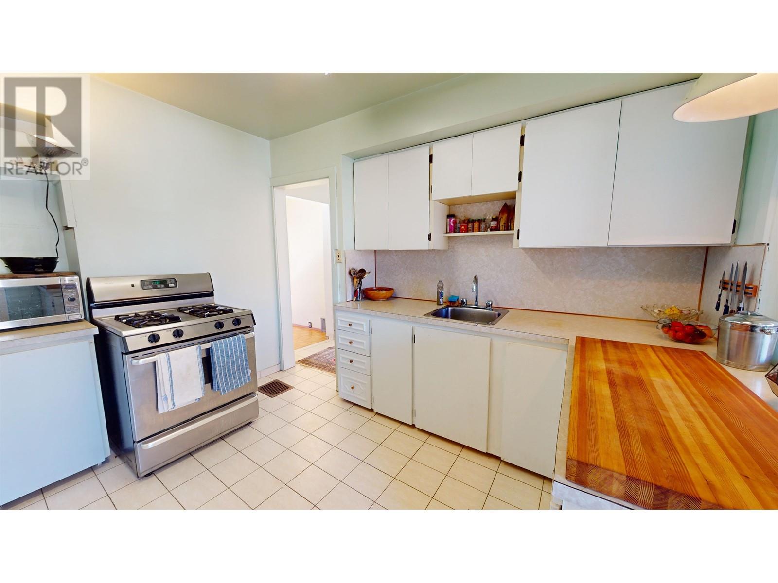 4257 Triumph Street, Burnaby, British Columbia  V5C 1Z5 - Photo 7 - R2826820