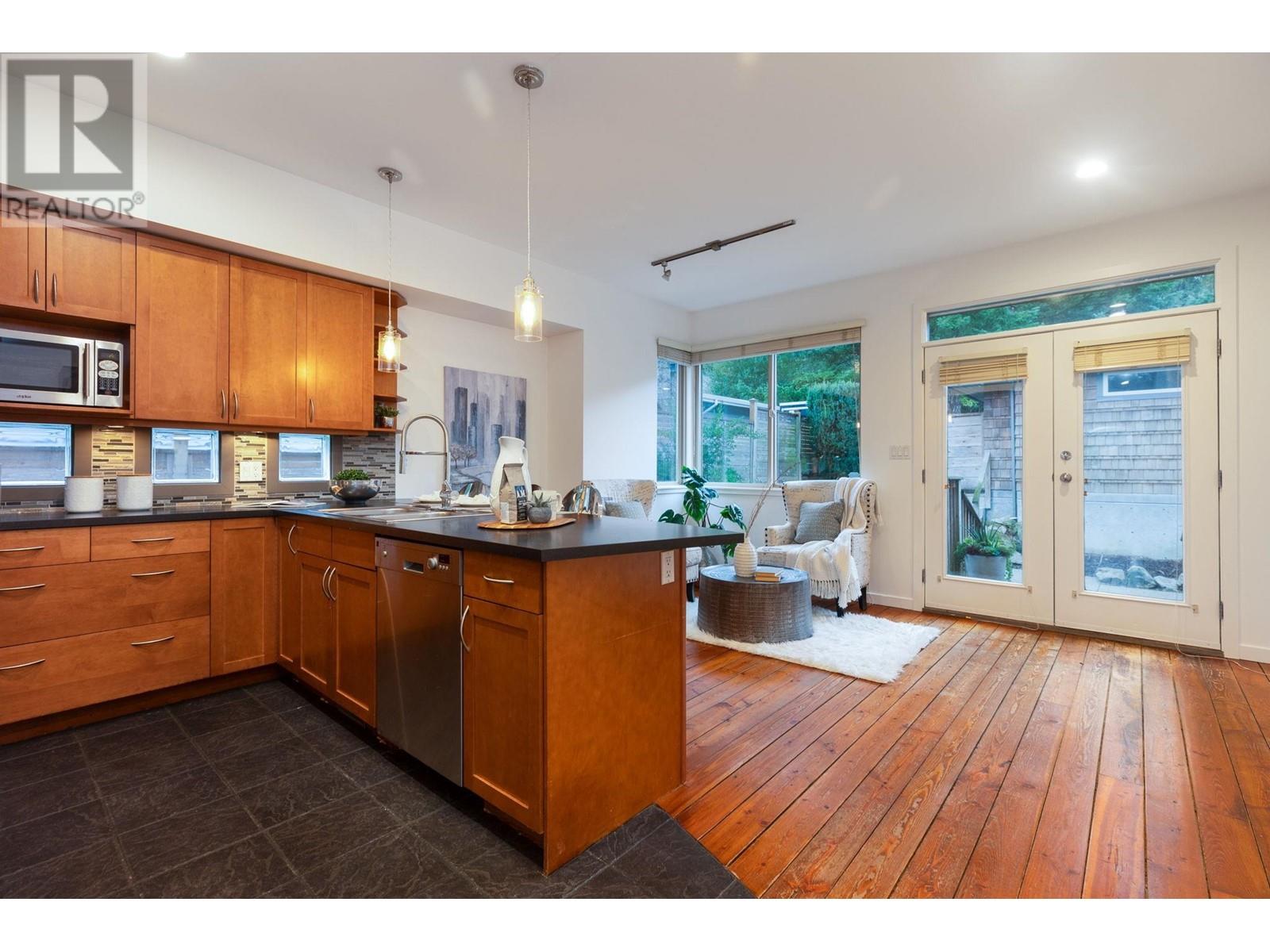 6364 Douglas Street, West Vancouver, British Columbia  V7W 2E9 - Photo 15 - R2827888