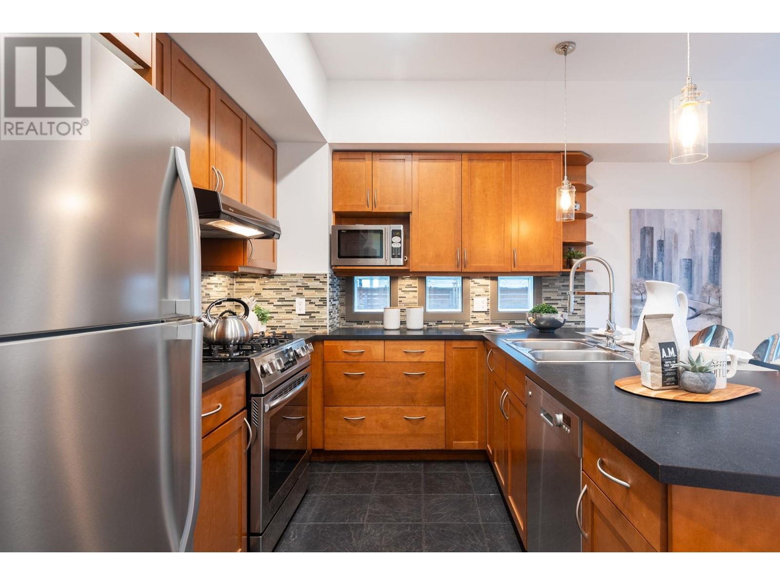 6364 Douglas Street, West Vancouver, British Columbia  V7W 2E9 - Photo 16 - R2827888