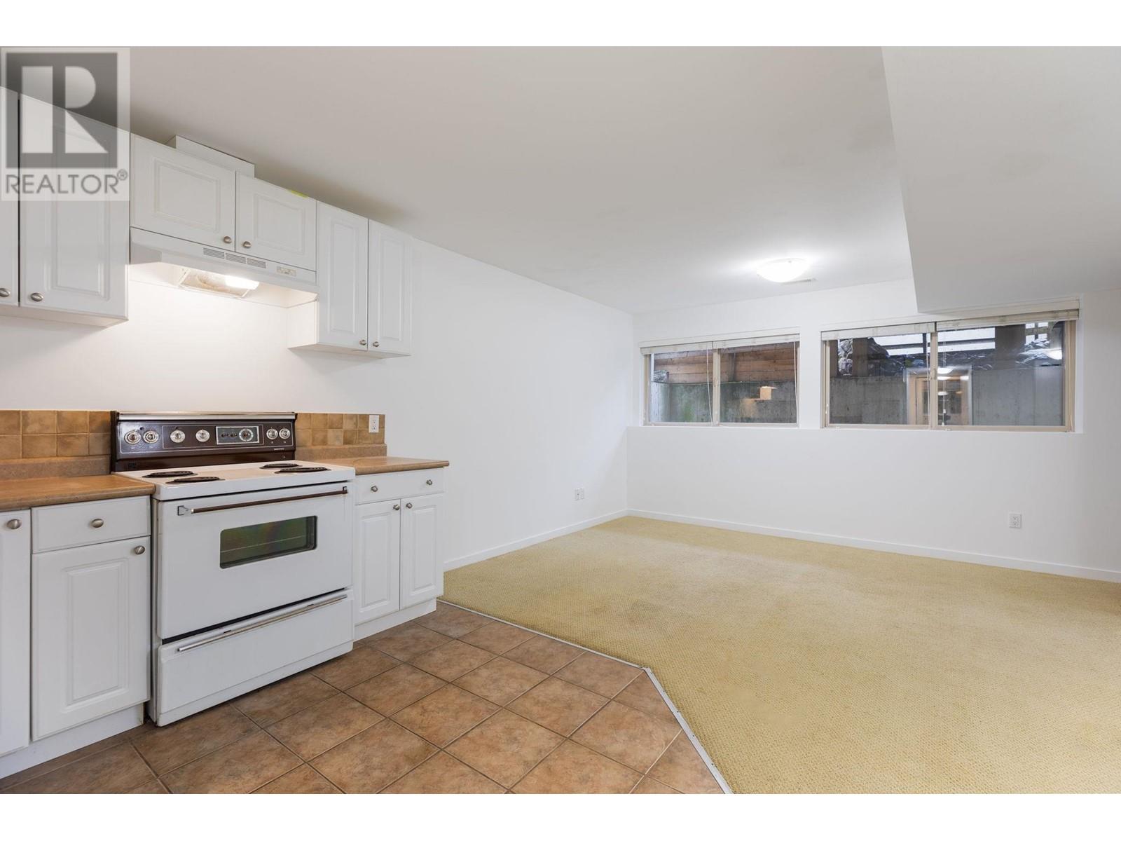 6364 Douglas Street, West Vancouver, British Columbia  V7W 2E9 - Photo 30 - R2827888