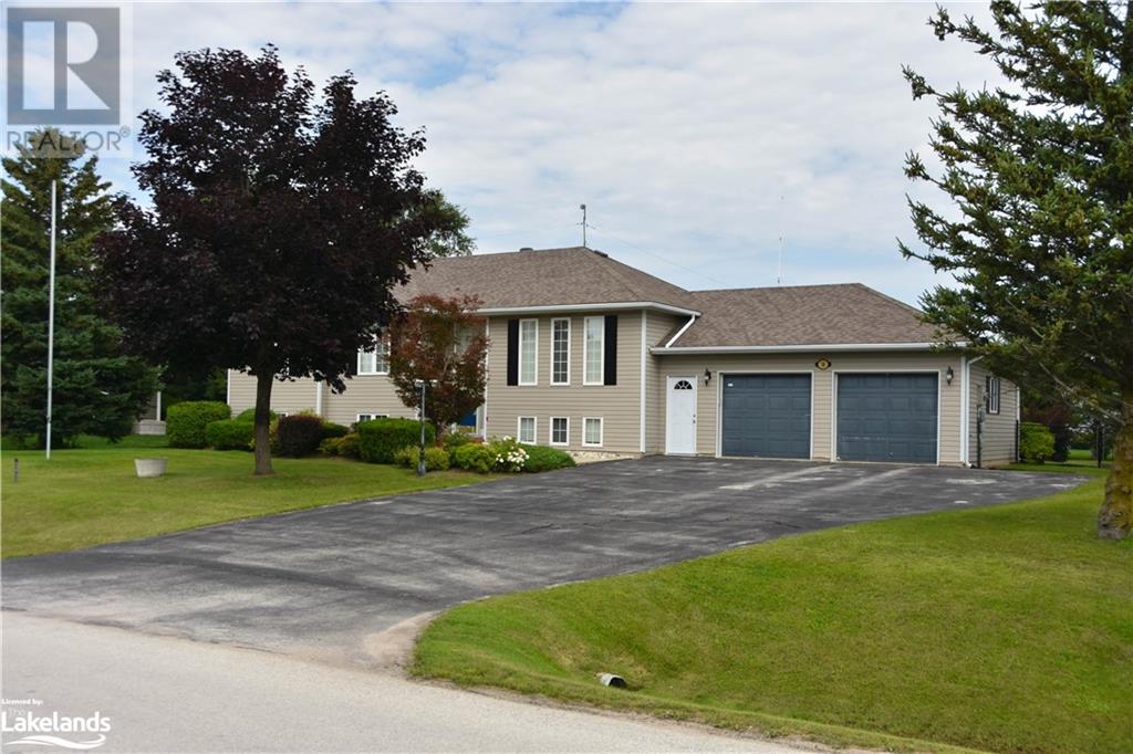 38 MCKEAN Boulevard, nottawa, Ontario