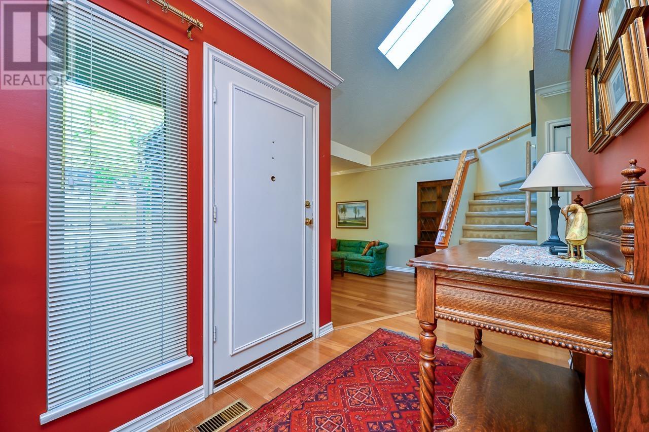 7712 Raintree Court, Vancouver, British Columbia  V5S 4A4 - Photo 6 - R2821112
