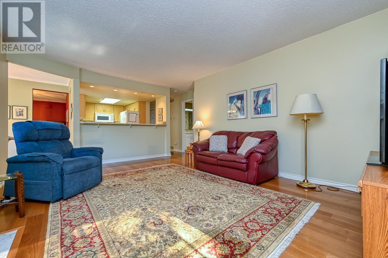 7712 Raintree Court, Vancouver, British Columbia  V5S 4A4 - Photo 10 - R2821112