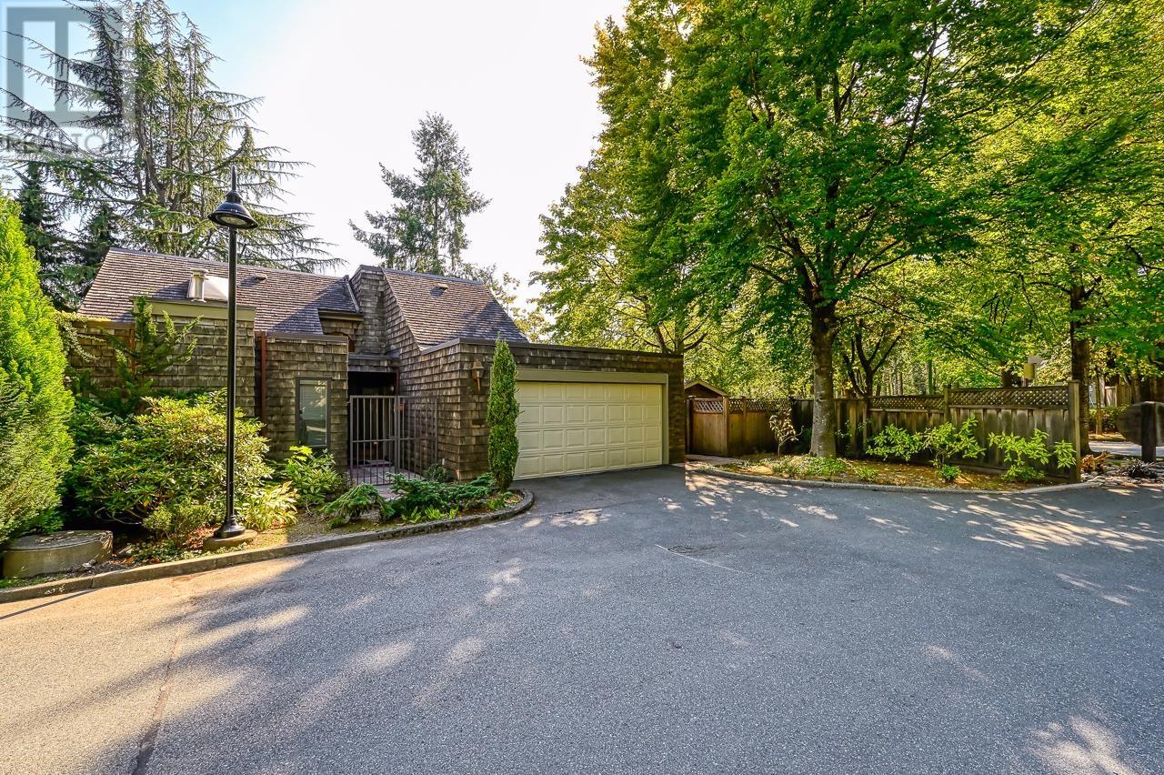 7712 Raintree Court, Vancouver, British Columbia  V5S 4A4 - Photo 2 - R2821112