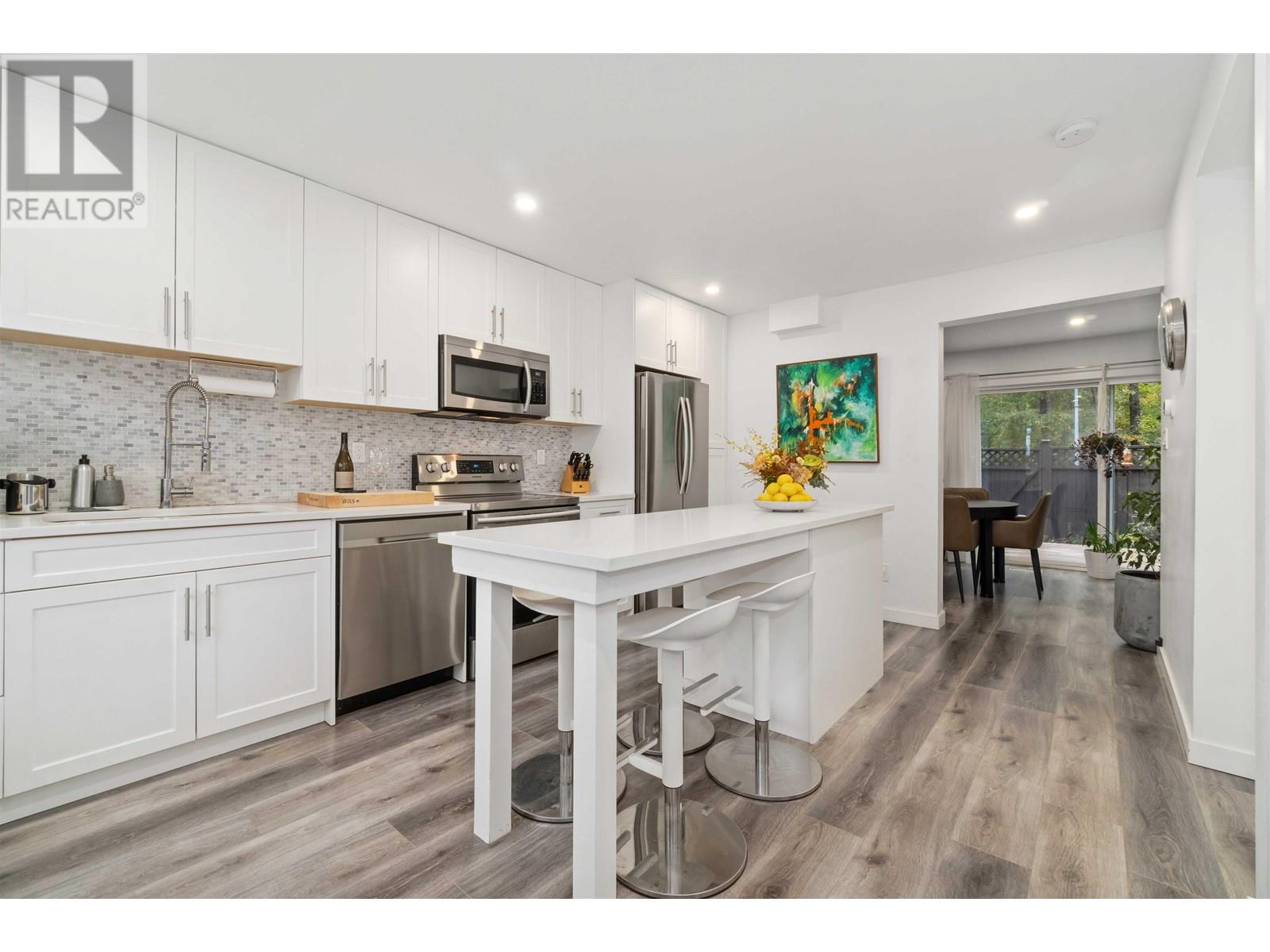 3369 Ganymede Drive, Burnaby, British Columbia  V3J 1A5 - Photo 4 - R2827310