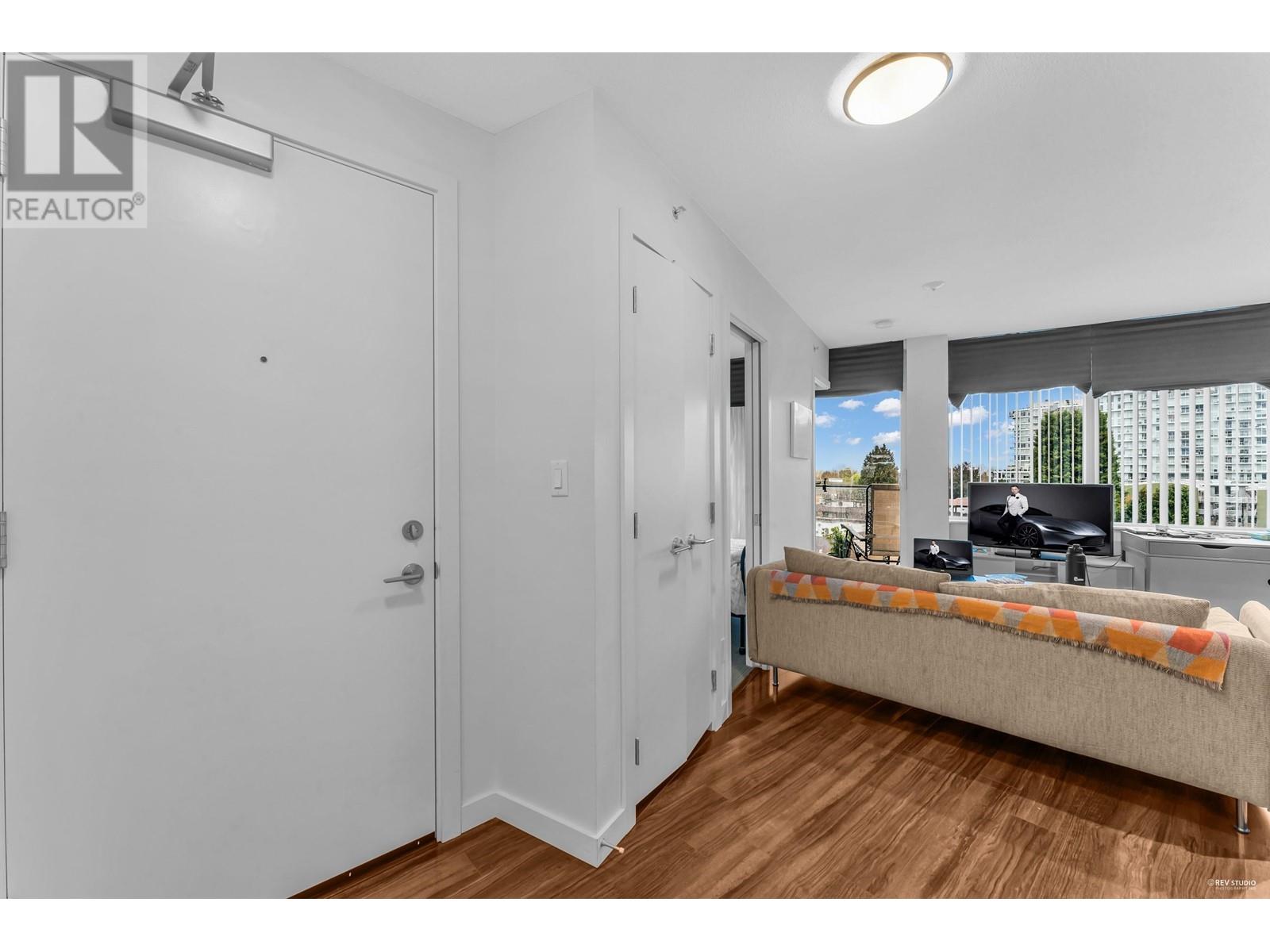510 4815 Eldorado Mews, Vancouver, British Columbia  V5R 0B2 - Photo 11 - R2827854