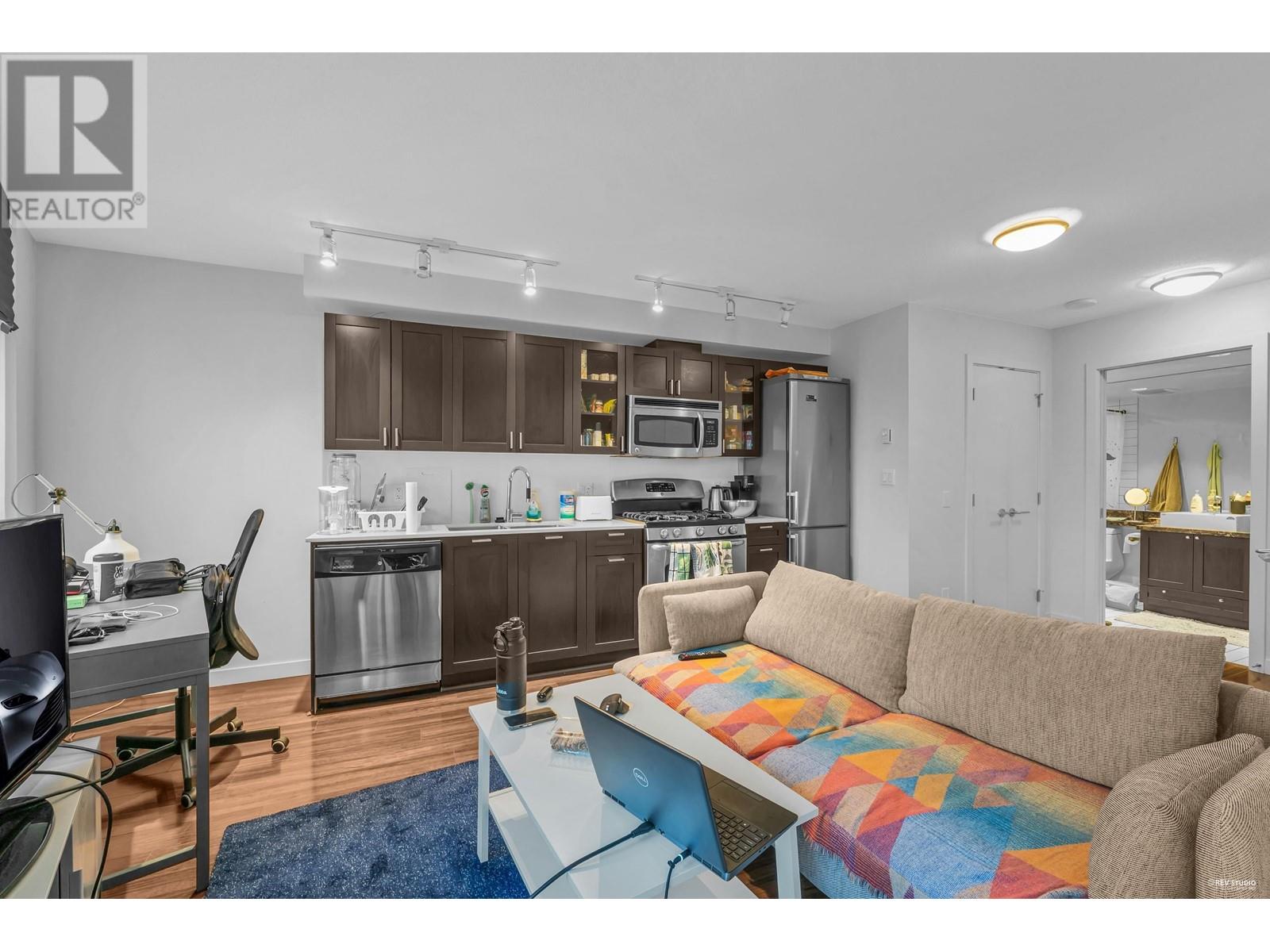 510 4815 Eldorado Mews, Vancouver, British Columbia  V5R 0B2 - Photo 8 - R2827854