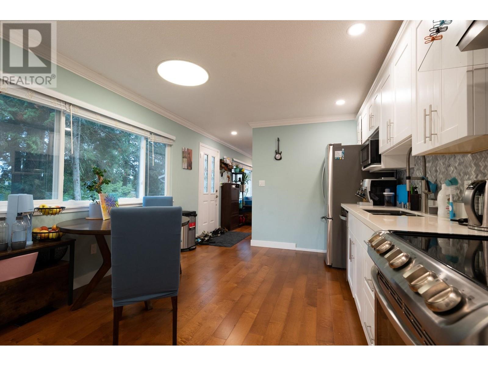 3357 Lakedale Avenue, Burnaby, British Columbia  V5A 3C9 - Photo 12 - R2819320