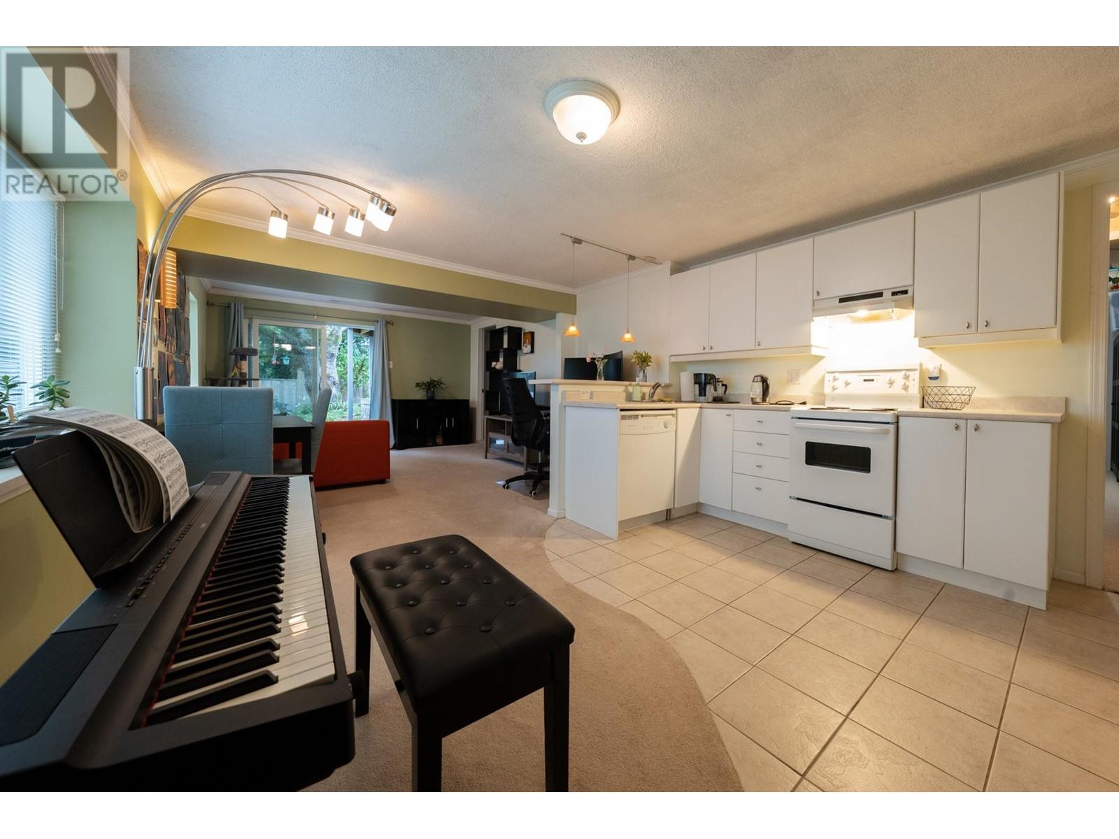 3357 Lakedale Avenue, Burnaby, British Columbia  V5A 3C9 - Photo 30 - R2819320