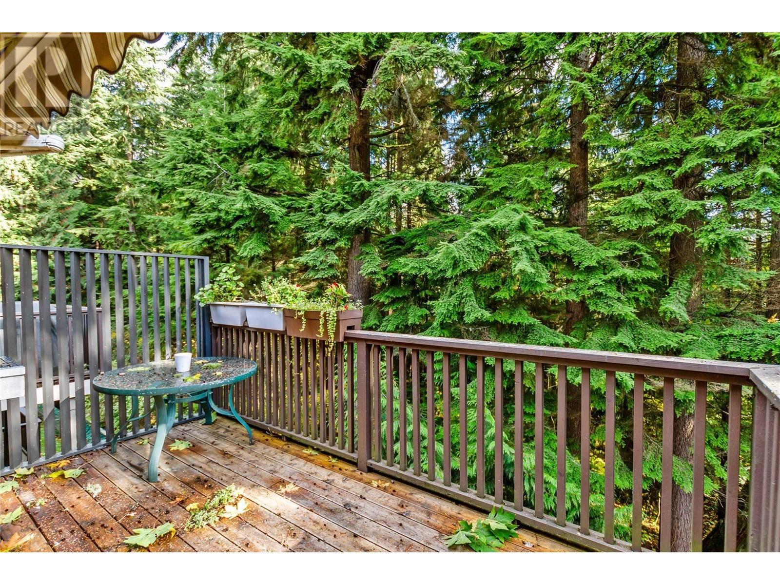41 4055 Indian River Drive, North Vancouver, British Columbia  V7G 2R7 - Photo 11 - R2827844
