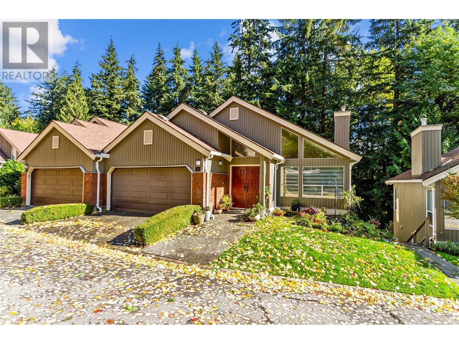 41 4055 Indian River Drive, North Vancouver, British Columbia  V7G 2R7 - Photo 2 - R2827844