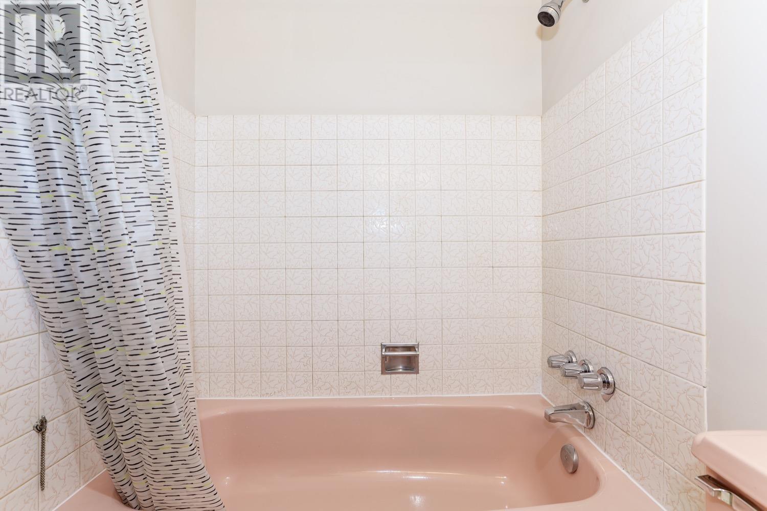 311 1045 Howie Avenue, Coquitlam, British Columbia  V3J 1T5 - Photo 23 - R2827911