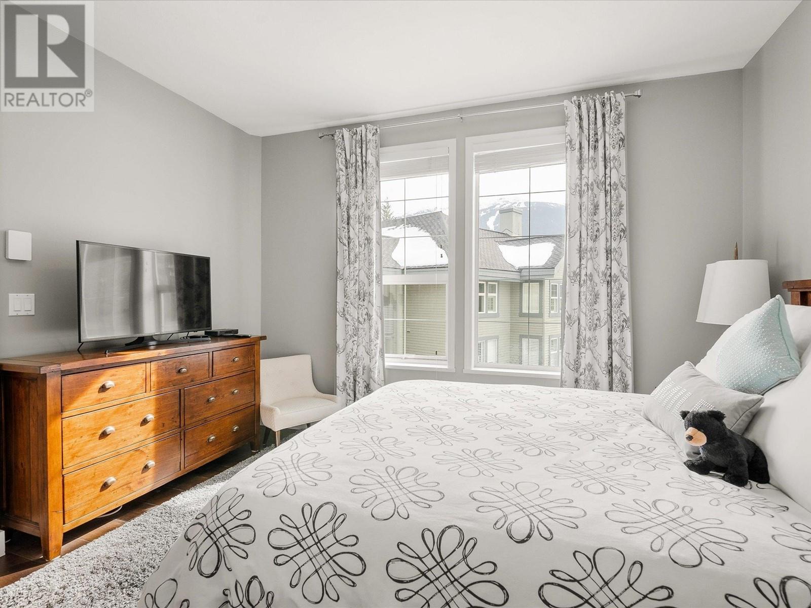 404 3201 Blueberry Drive, Whistler, British Columbia  V8E 0T4 - Photo 16 - R2827933