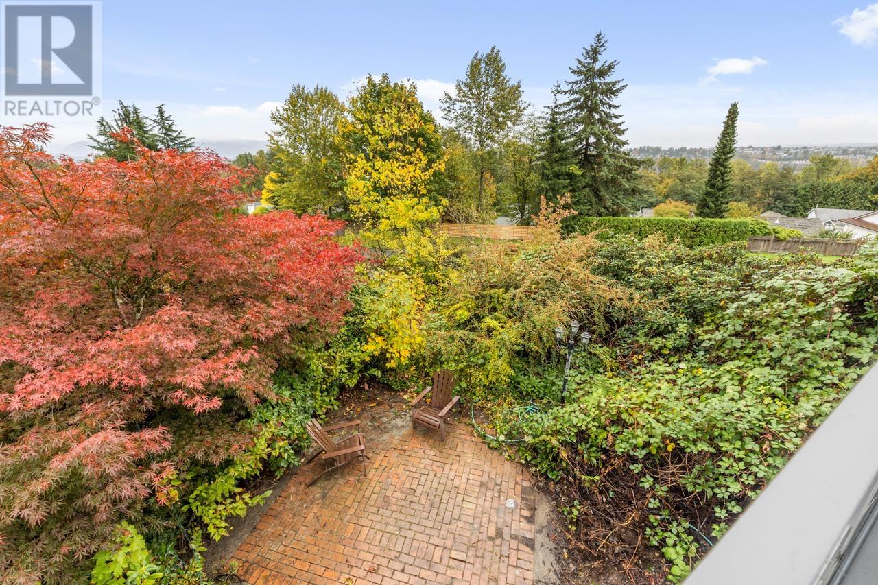 2750 Sylvan Place, Coquitlam, British Columbia  V3C 4Z3 - Photo 10 - R2827894