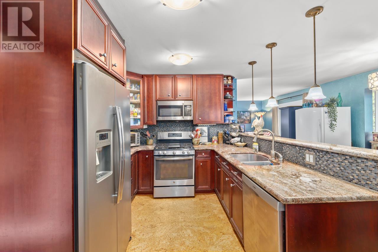 2750 Sylvan Place, Coquitlam, British Columbia  V3C 4Z3 - Photo 11 - R2827894