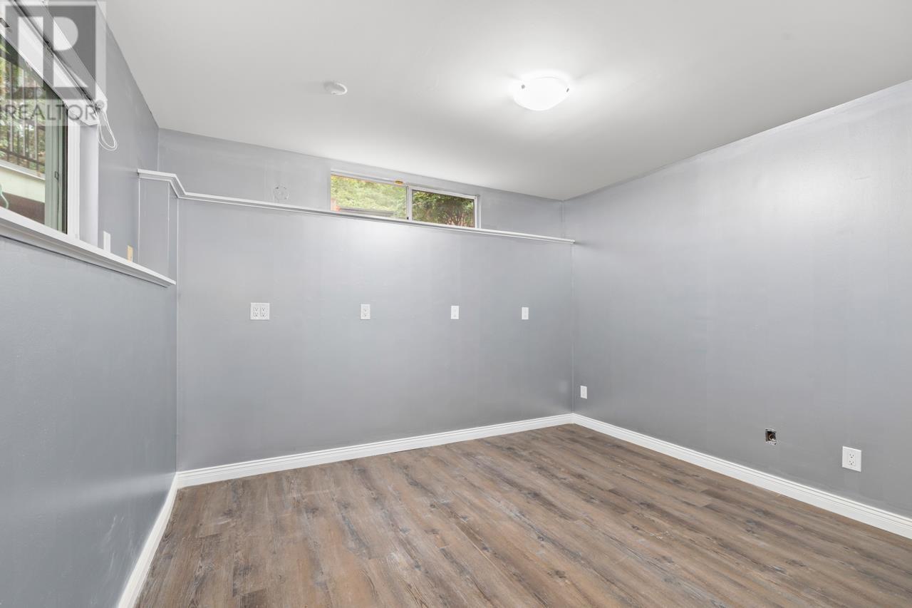 2750 Sylvan Place, Coquitlam, British Columbia  V3C 4Z3 - Photo 29 - R2827894