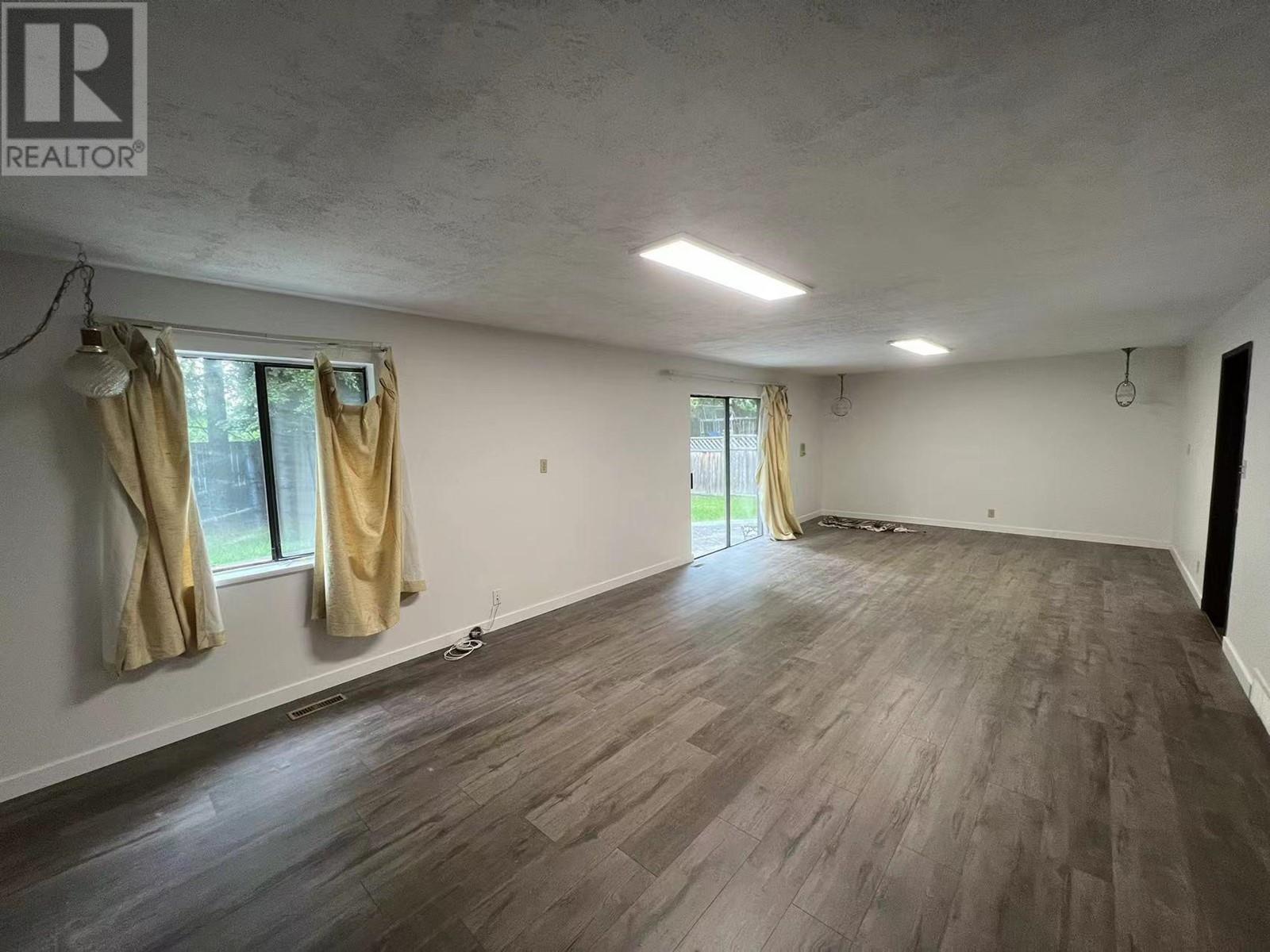 3639 Lynndale Crescent, Burnaby, British Columbia  V5A 3S4 - Photo 6 - R2827923