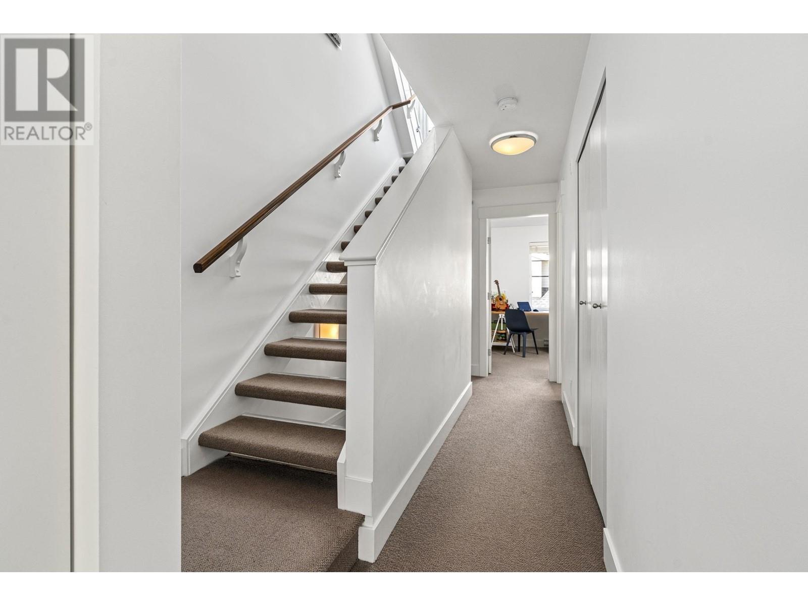9 7198 Barnet Road, Burnaby, British Columbia  V5A 1C9 - Photo 14 - R2827884