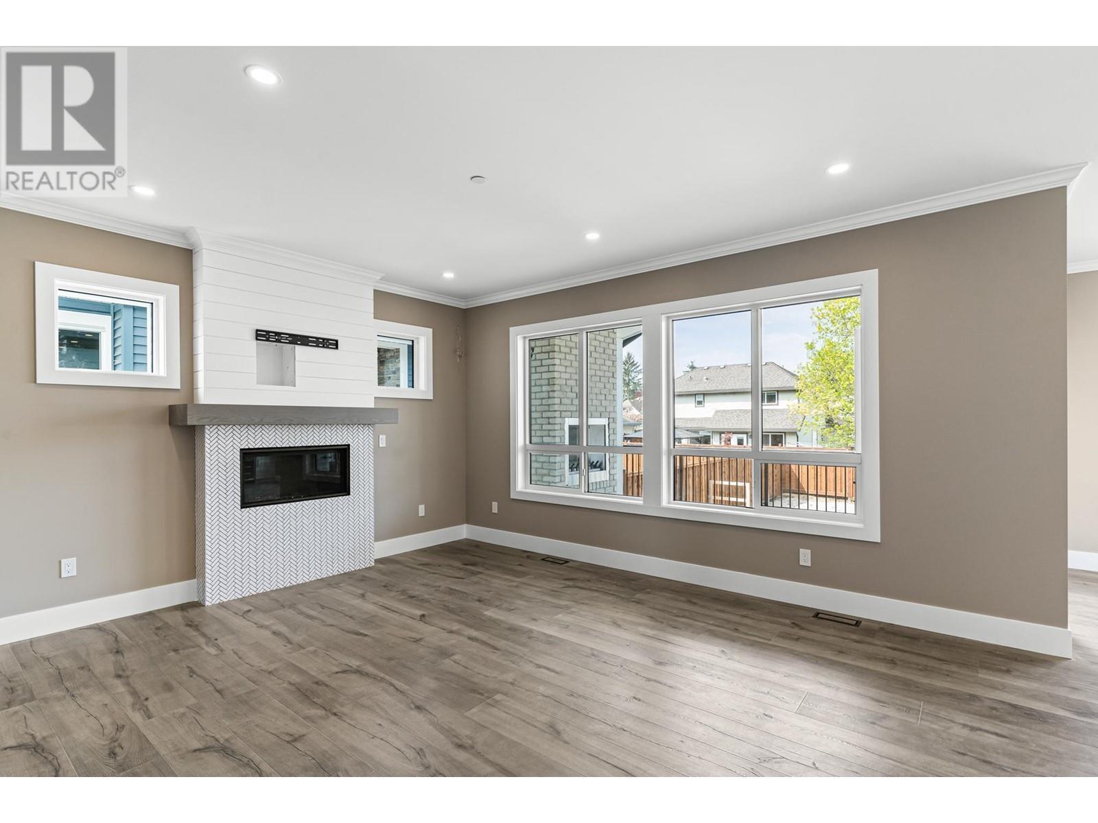 12337 Shantz Way, Maple Ridge, British Columbia  V2X 4B1 - Photo 4 - R2825407