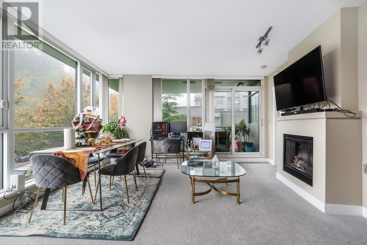307 9222 University Crescent, Burnaby, British Columbia  V5A 0A6 - Photo 3 - R2826359