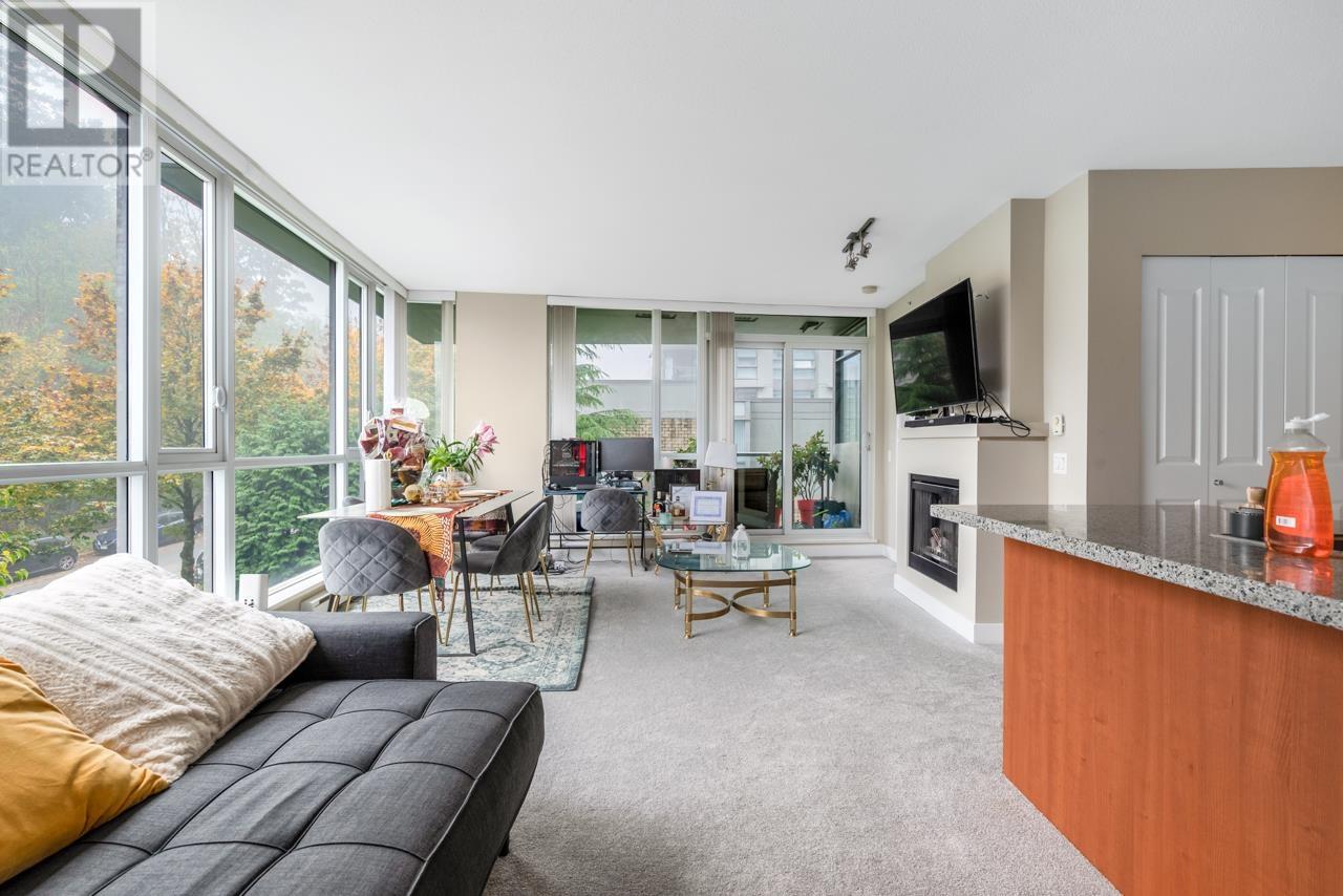 307 9222 University Crescent, Burnaby, British Columbia  V5A 0A6 - Photo 5 - R2826359