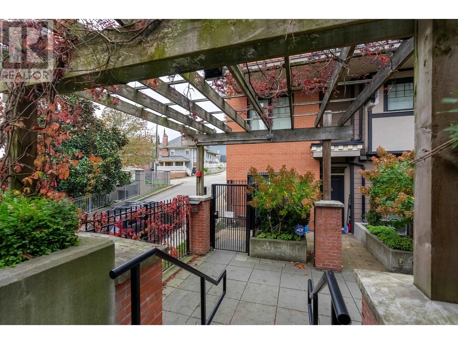 28 838 Royal Avenue, New Westminster, British Columbia  V3M 1J9 - Photo 22 - R2827727