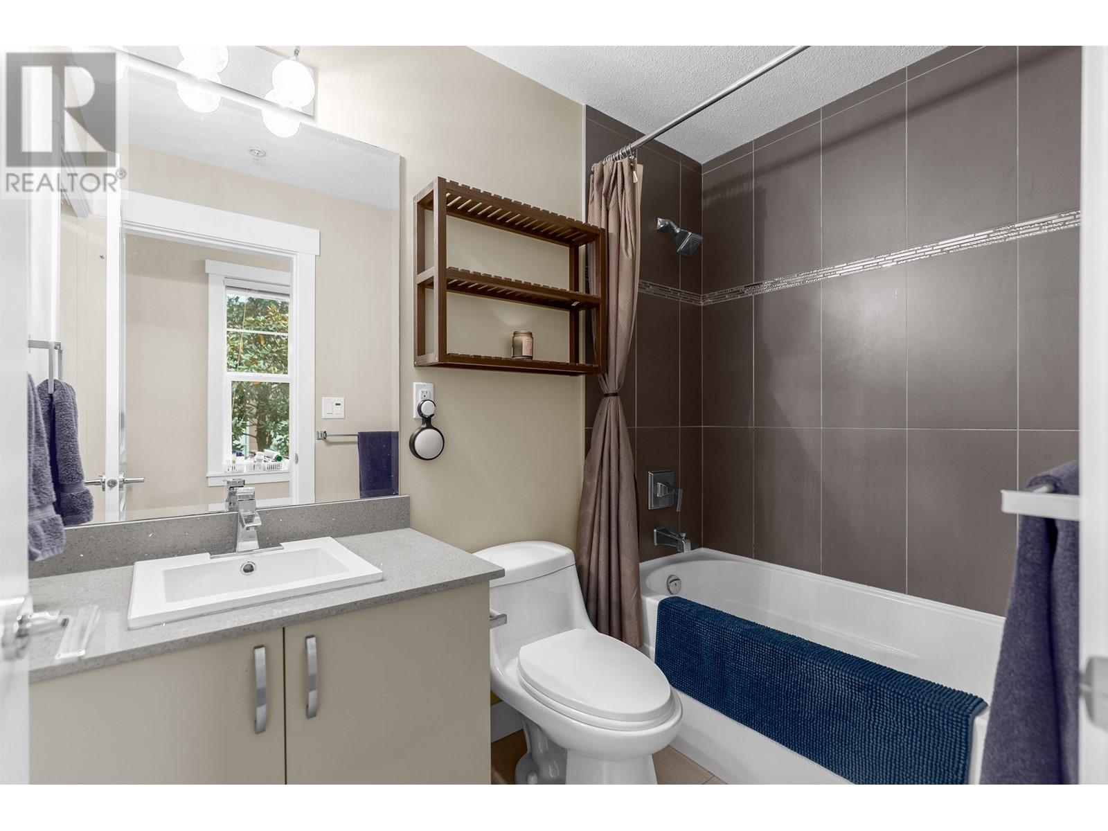 28 838 Royal Avenue, New Westminster, British Columbia  V3M 1J9 - Photo 11 - R2827727