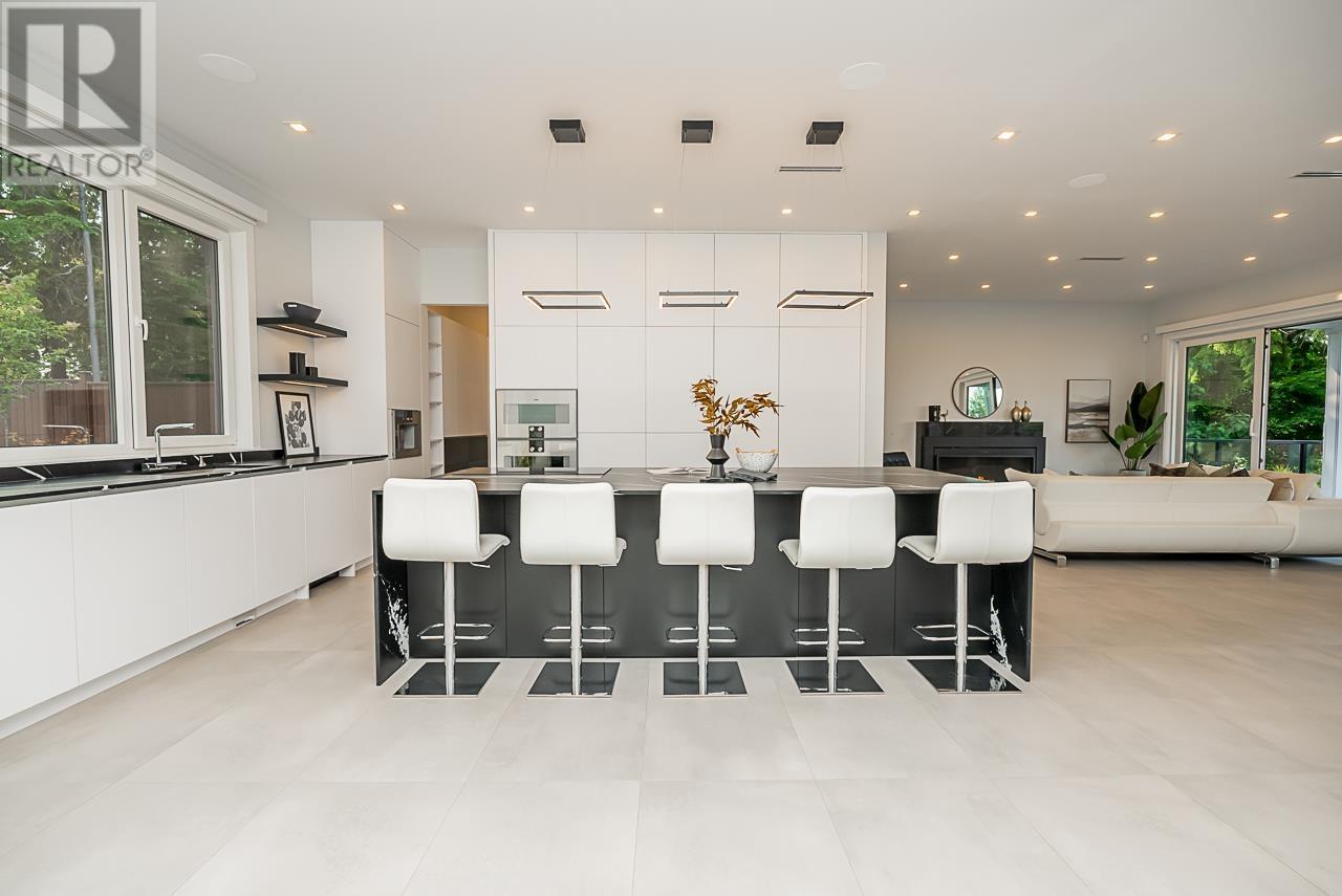 2978 Surf Crescent, Coquitlam, British Columbia  V3C 3S8 - Photo 8 - R2793002