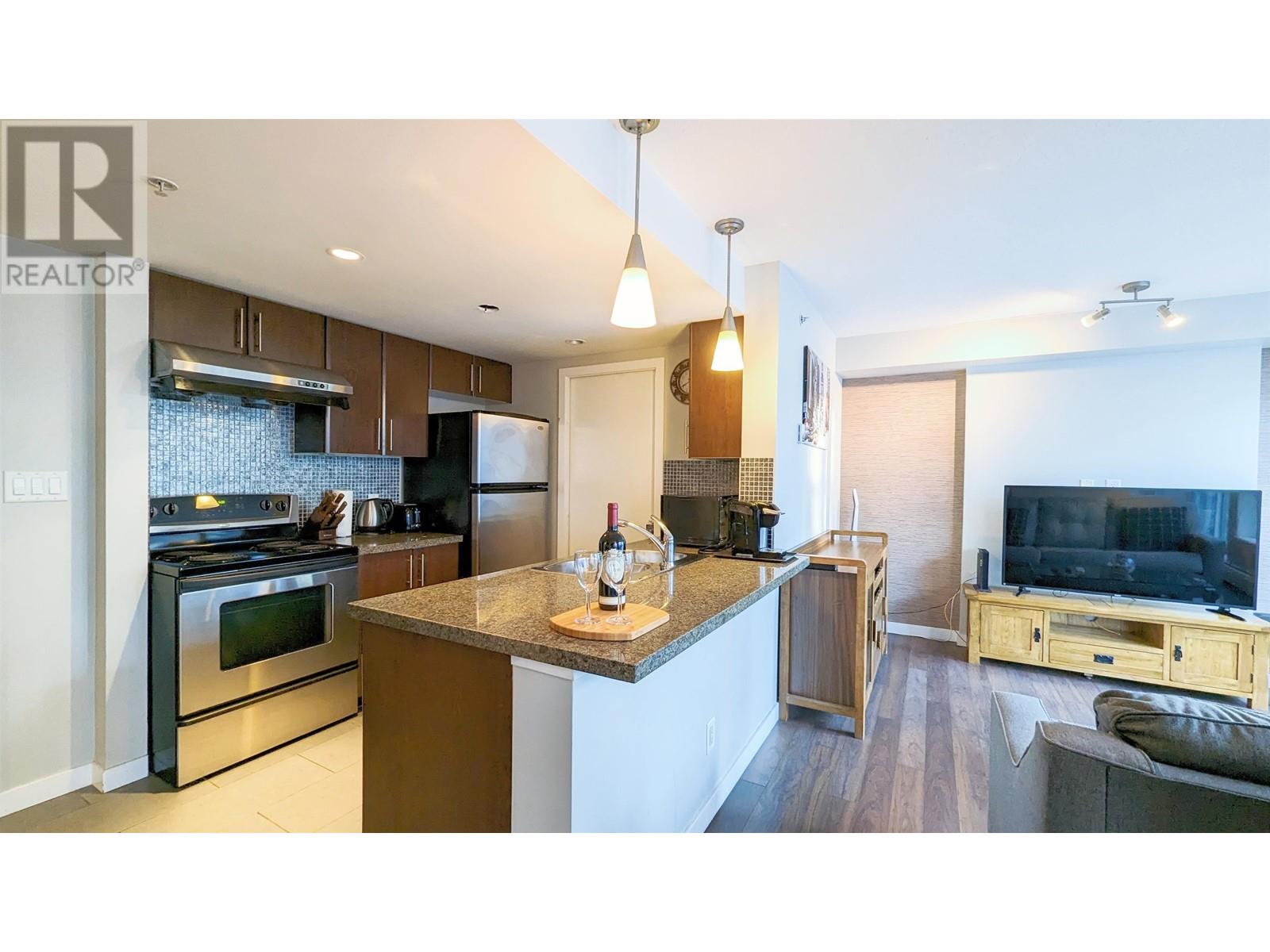606 618 Abbott Street, Vancouver, British Columbia  V6B 0B9 - Photo 5 - R2826886