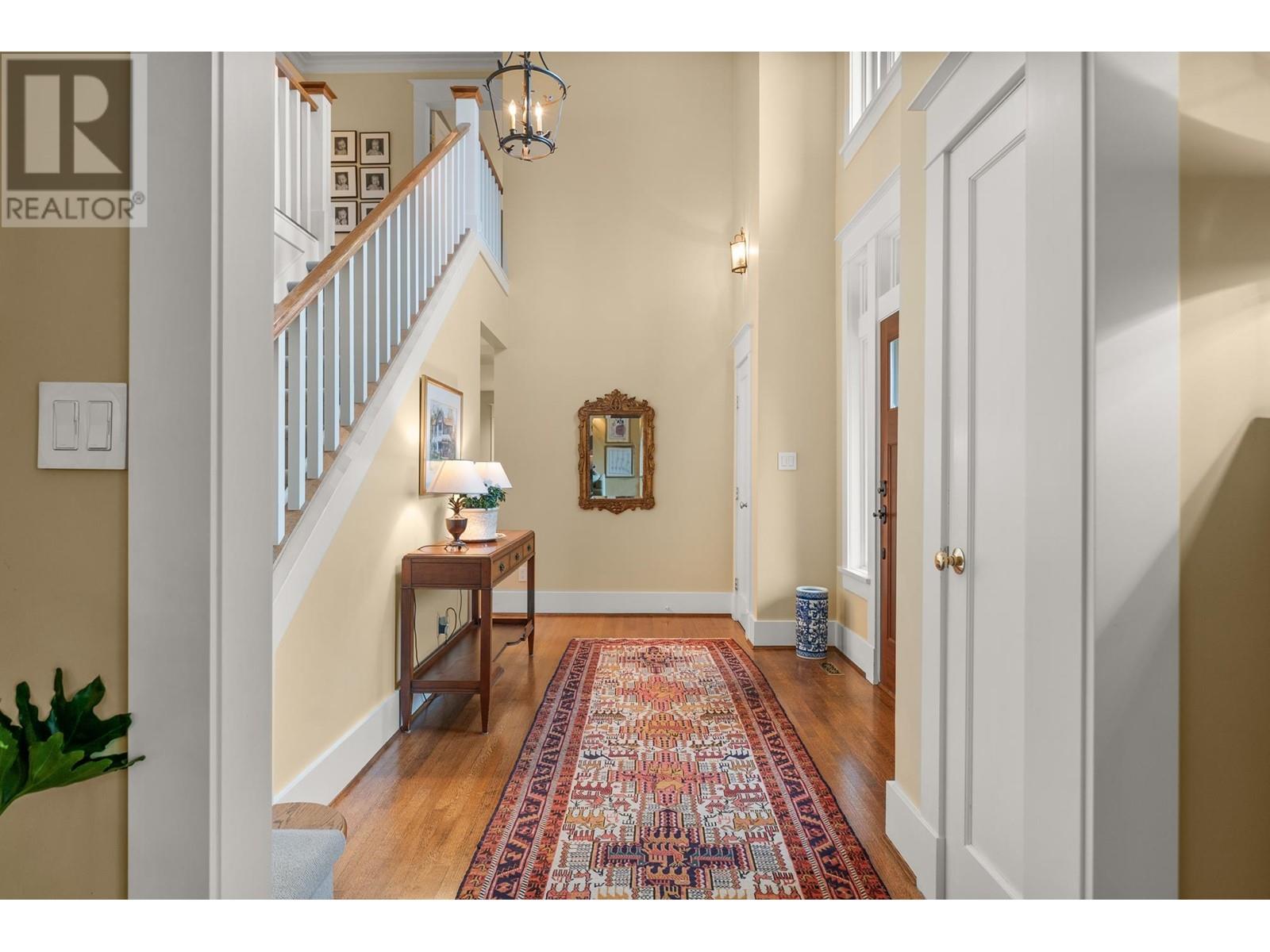 6125 Southlands Place, Vancouver, British Columbia  V6N 1M9 - Photo 5 - R2826518