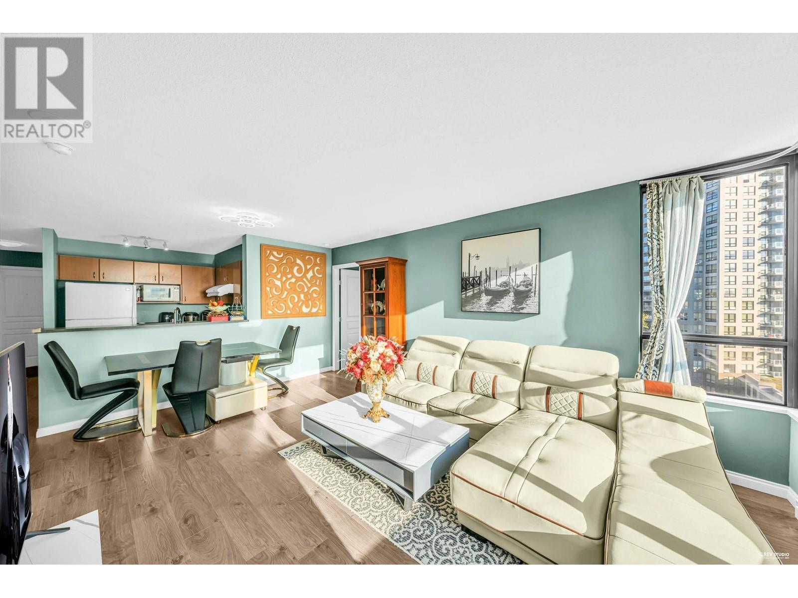 1003 5288 Melbourne Street, Vancouver, British Columbia  V5R 6E6 - Photo 3 - R2827214