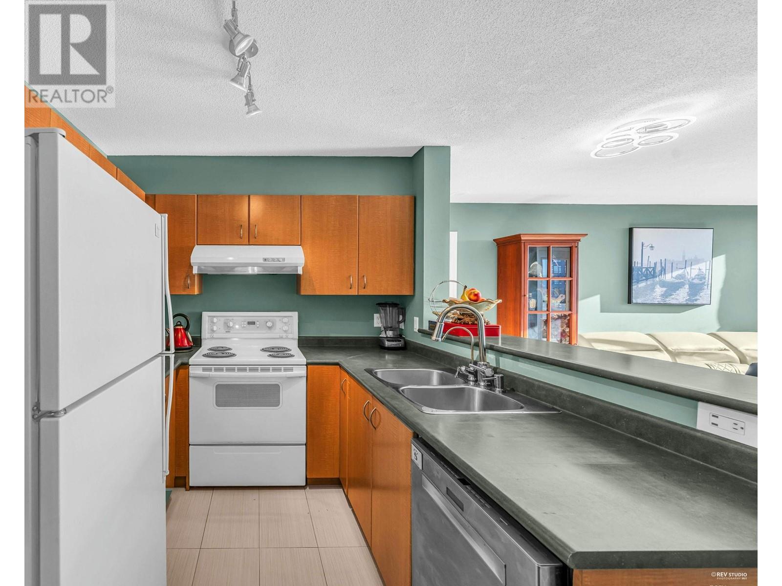 1003 5288 Melbourne Street, Vancouver, British Columbia  V5R 6E6 - Photo 9 - R2827214