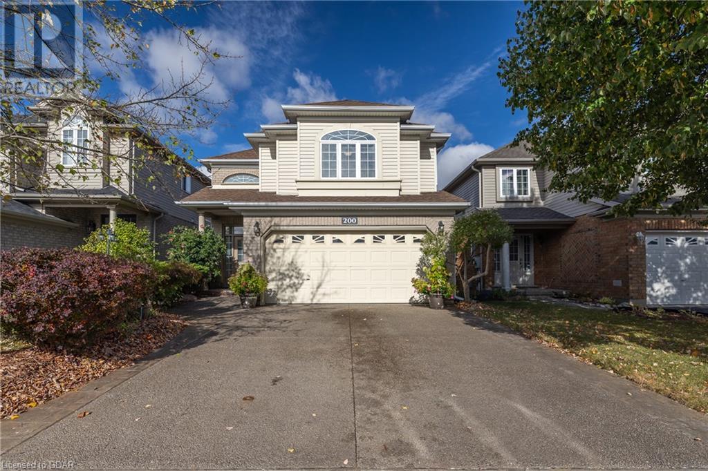 200 Farley Drive, Guelph, Ontario N1L 1L6 (26217738) Gretta Hughes