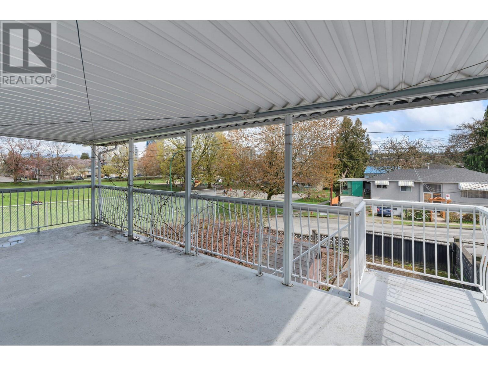 5274 Taunton Street, Vancouver, British Columbia  V5R 4B3 - Photo 24 - R2827673