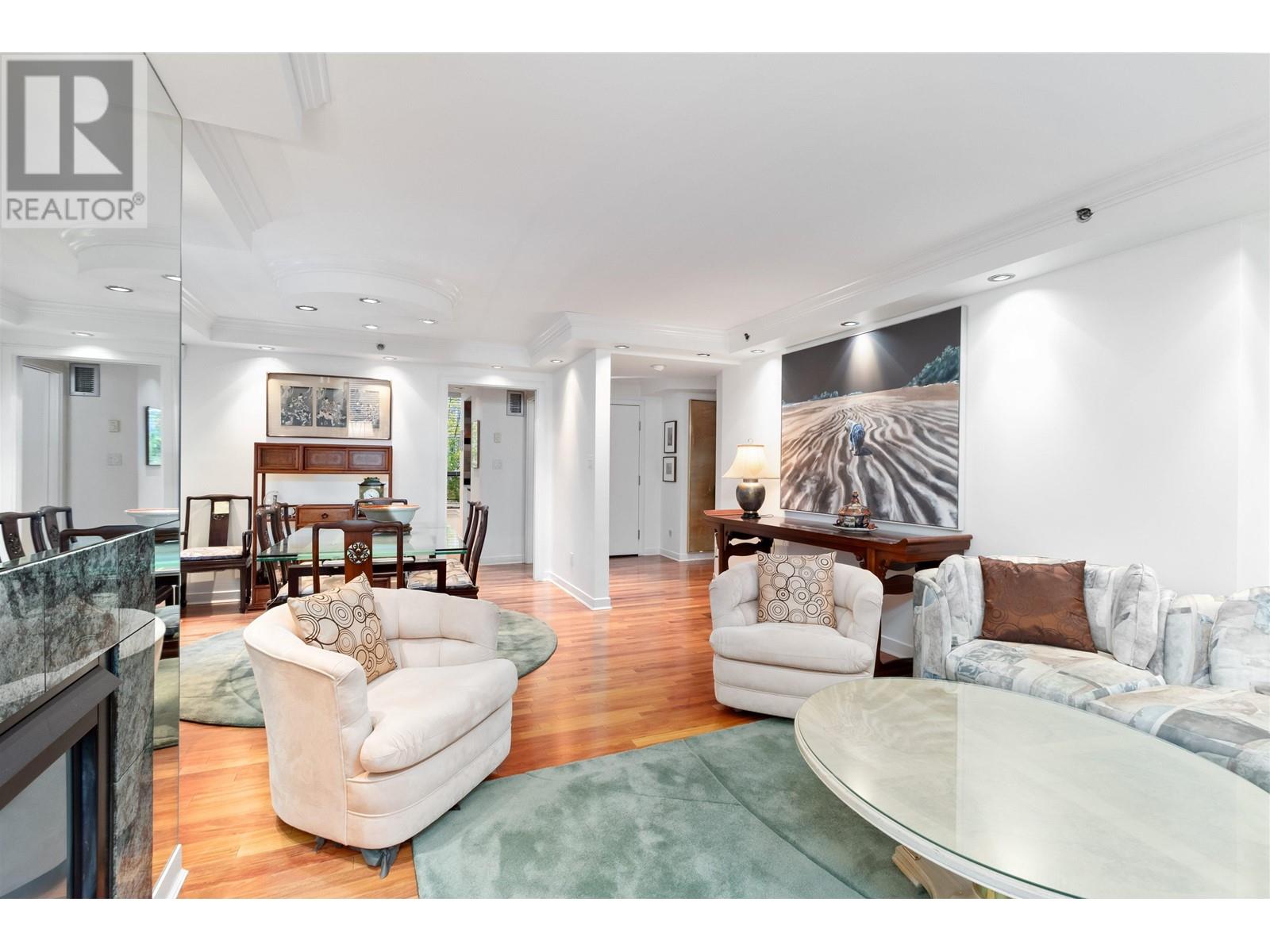 300 5890 Balsam Street, Vancouver, British Columbia  V6M 4B9 - Photo 3 - R2827950